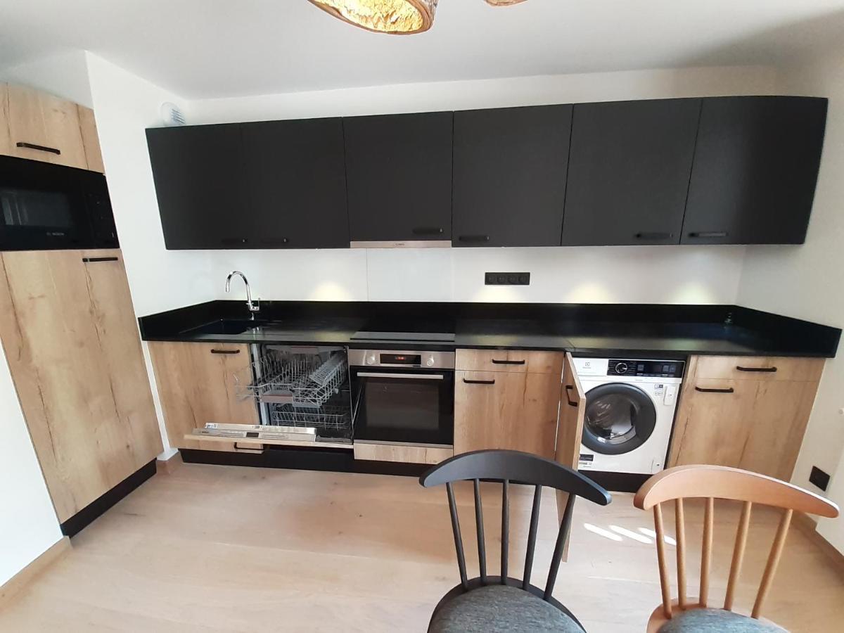 Superbe Appartement T3 4 Etoiles Terrasse Acces Spa Saint-Chaffrey Exterior photo